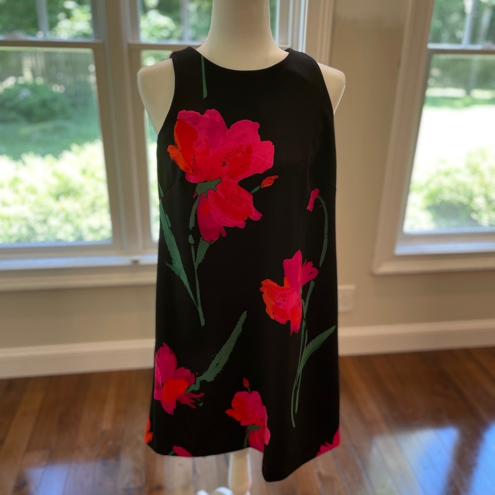 Lauren/ Ralph Lauren size 6 … 32” length